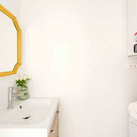 Cosy 2 bedrooms apartment - Louvre Museum Paris Extérieur photo