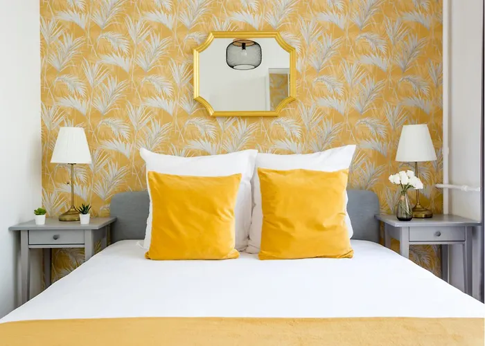 Cosy 2 bedrooms apartment - Louvre Museum